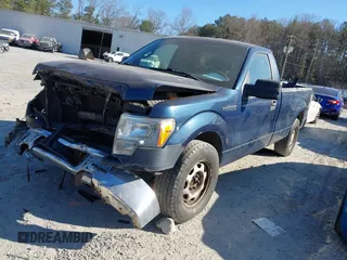 2014 Ford F-150 XL with VIN 1FTMF1CM3EKD71850, listed as a IAAI auction lot 41717723 with 276,867 mi miles. Bid and sale history available at carsss.com. Image 20.