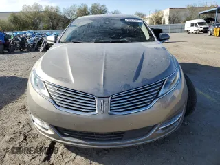 2015 Lincoln MKZ with VIN 3LN6L2G91FR621673, listed as a Copart auction lot 52137415 with 73,606 mi miles and Salvage Title. Bid and sale history available at carsss.com. Image 5.