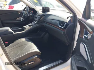 2020 Acura RDX Advance with VIN 5J8TC2H77LL022972, listed as a IAAI auction lot 42057301 with 94,685 mi miles and . Bid and sale history available at carsss.com. Image 5.