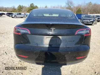 2022 Tesla Model 3 with VIN 5YJ3E1EA2NF317860, listed as a Copart auction lot 47372235 with 44,057 mi miles and Salvage Title. Bid and sale history available at DreamBid. Image 6.