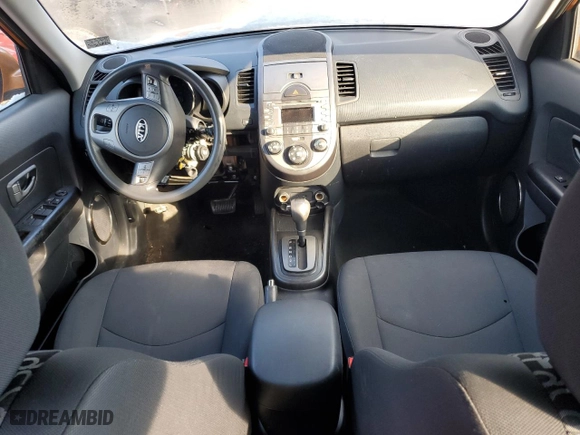 2010 Kia Soul ! with VIN KNDJT2A25A7108467, listed as a Copart auction lot 45393985 with 0 mi miles and Salvage Title. Bid and sale history available at carsss.com. Image 8.