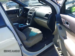 2014 Ford Explorer with VIN 1FM5K8B85EGB25183, listed as a IAAI auction lot 40564997 with 260,522 mi miles and . Bid and sale history available at carsss.com. Image 5.