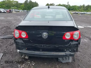 2010 Volkswagen Passat Komfort with VIN WVWJM7AN6AE154387, listed as a IAAI auction lot 42371628 with 145,054 mi miles and . Bid and sale history available at DreamBid. Image 16.