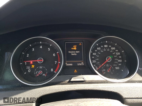 2016 Volkswagen GTI SE z VIN 3VW4T7AU2GM032391, wystawiony jako Copart lot #54370045 z przebiegiem 143 990 mil mil oraz Szkoda całkowita • Salvage title. Historia ofert i sprzedaży dostępna na DreamBid. Obrazek 9.