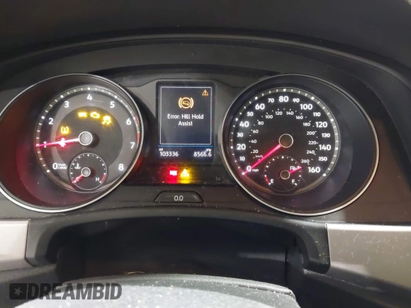 2019 Volkswagen Atlas SE z VIN 1V2XR2CA0KC595596, wystawiony jako IAAI lot #41410019 z przebiegiem 103 336 mil mil oraz . Historia ofert i sprzedaży dostępna na DreamBid. Obrazek 7.