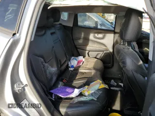 2019 Jeep Compass Limited with VIN 3C4NJCCB0KT662863, listed as a Copart auction lot 65089042 with 83,400 mi miles and Salvage Title. Bid and sale history available at carsss.com. Image 6.