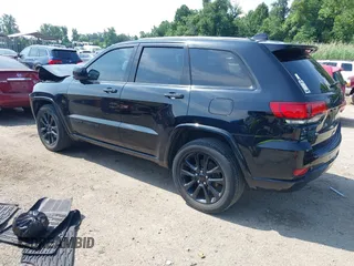 2018 Jeep Grand Cherokee Upland with VIN 1C4RJFAG2JC350975, listed as a IAAI auction lot 42612836 with 148,435 mi miles and . Bid and sale history available at DreamBid. Image 3.