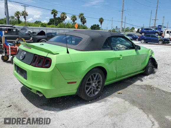 2013 Ford Mustang V6 с VIN 1ZVBP8EM3D5228384, выставлен на аукционе Copart как лот 60440115 с пробегом 142 124 миль миль и Списание • Salvage title. История ставок и продаж доступна на DreamBid. Изображение 3.
