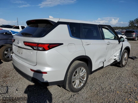 2022 Mitsubishi Outlander ES with VIN JA4J3TA88NZ050529, listed as a Copart auction lot 45385495 with 38,608 mi miles and Non Repairable. Bid and sale history available at carsss.com. Image 3.