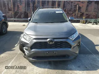 2021 Toyota RAV4 XLE Premium with VIN 2T3C1RFV3MC136191, listed as a Copart auction lot 61188995 with 53,524 mi miles and Salvage title. Bid and sale history available at DreamBid. Image 5.