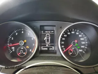 2013 Volkswagen Golf w/Conv с VIN WVWDB7AJ6DW058967, выставлен на аукционе Copart как лот 59098015 с пробегом 102 896 миль миль и Списание • Salvage title. История ставок и продаж доступна на DreamBid. Изображение 9.