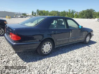 1998 Mercedes-Benz E with VIN WDBJF82F4WX012153, listed as a Copart auction lot 51848665 with 121,867 mi miles and Salvage Title. Bid and sale history available at DreamBid. Image 3.