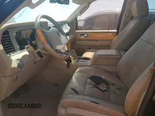 2007 Lincoln Navigator with VIN 5LMFU28507LJ24510, listed as a Copart auction lot 60922495 with 152,984 mi miles and Salvage title. Bid and sale history available at DreamBid. Image 7.