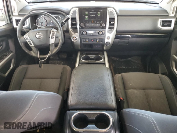 2021 Nissan Titan SV z VIN 1N6AA1EFXMN518756, wystawiony jako Copart lot #44969775 z przebiegiem 101 589 mil mil oraz Szkoda całkowita • Salvage title. Historia ofert i sprzedaży dostępna na DreamBid. Obrazek 8.