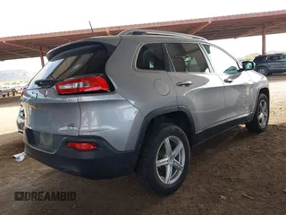2017 Jeep Cherokee Latitude with VIN 1C4PJMCB4HD213716, listed as a IAAI auction lot 41921391 with 96,885 mi miles and . Bid and sale history available at DreamBid. Image 4.