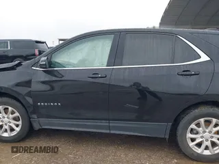2019 Chevrolet Equinox LT z VIN 2GNAXUEV5K6174160, wystawiony jako IAAI lot #41890052 z przebiegiem 86 296 mil mil oraz . Historia ofert i sprzedaży dostępna na DreamBid. Obrazek 14.