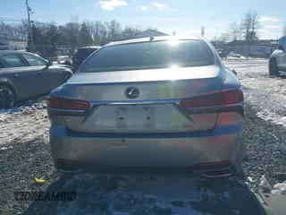 2018 Lexus LS with VIN JTHC51FF5J5005343, listed as a IAAI auction lot 41582364 with 93,085 mi miles. Bid and sale history available at carsss.com. Image 17.