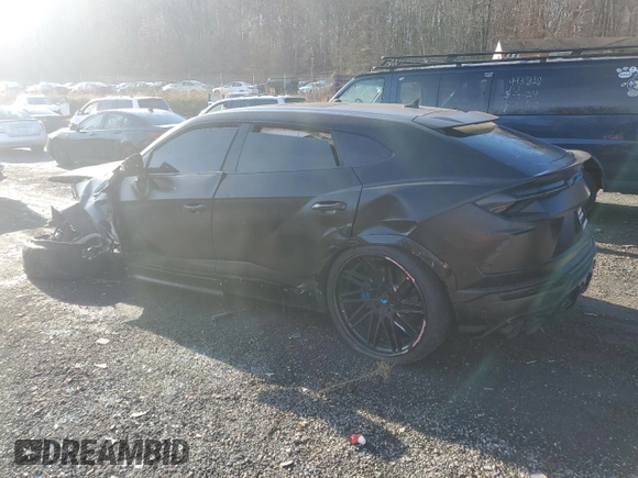 2020 Lamborghini Urus z VIN ZPBUA1ZL9LLA06747, wystawiony jako Copart lot #80846244 z przebiegiem 5135 mil mil oraz Szkody całkowita. Historia ofert i sprzedaży dostępna na DreamBid. Obrazek 2.