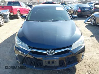 2015 Toyota Camry XLE z VIN 4T1BF1FK6FU942010, wystawiony jako IAAI lot #41637195 z przebiegiem 87 807 mil mil oraz . Historia ofert i sprzedaży dostępna na DreamBid. Obrazek 13.