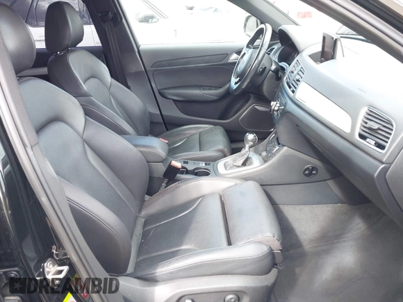 2016 Audi Q3 Prestige with VIN WA1GFCFS8GR003333, listed as a IAAI auction lot 41924542 with 116,360 mi miles. Bid and sale history available at carsss.com. Image 5.