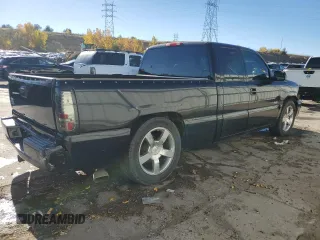 2003 Chevrolet Silverado SS z VIN 2GCEK19N531270435, wystawiony jako Copart lot #76632764 z przebiegiem 200 234 mil mil oraz Szkody całkowita. Historia ofert i sprzedaży dostępna na DreamBid. Obrazek 3.