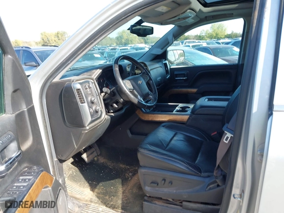 2017 Chevrolet Silverado 1500 LTZ with VIN 3GCUKSEJ9HG307781, listed as a IAAI auction lot 40750197 with 114,358 mi miles. Bid and sale history available at carsss.com. Image 5.