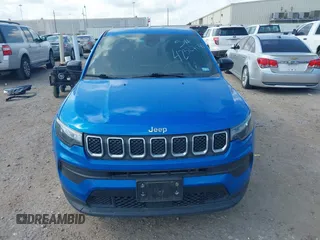 2023 Jeep Compass Sport with VIN 3C4NJDAN1PT509922, listed as a IAAI auction lot 42327048 with 26,598 mi miles and . Bid and sale history available at DreamBid. Image 12.