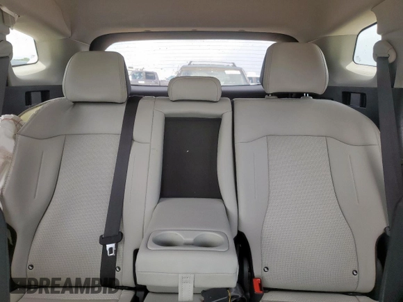 2024 Kia Sportage EX with VIN KNDPV3DFXR7289652, listed as a Copart auction lot 61652555 with 16,986 mi miles and Salvage title. Bid and sale history available at DreamBid. Image 10.