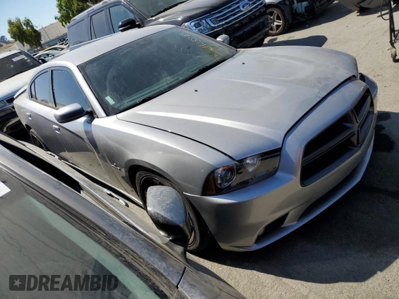 2014 Dodge Charger RT Plus with VIN 2C3CDXCT4EH307940, listed as a Copart auction lot 64035484 with 129,665 mi miles and Salvage Title. Bid and sale history available at carsss.com. Image 4.