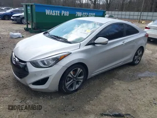2014 Hyundai Elantra z VIN KMHDH6AH3EU026718, wystawiony jako IAAI lot #41721610 z przebiegiem 109 338 mil mil oraz . Historia ofert i sprzedaży dostępna na DreamBid. Obrazek 2.