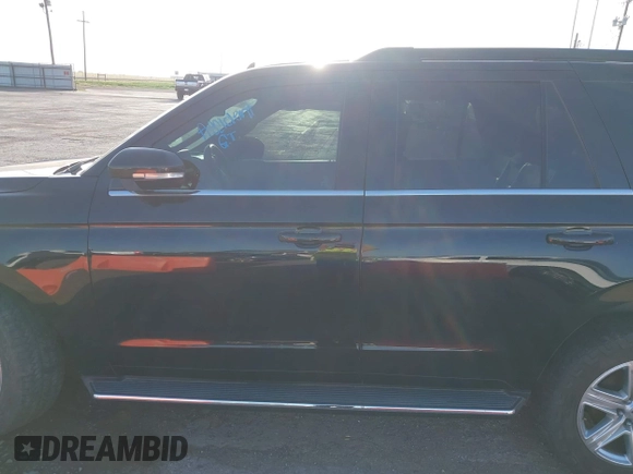 2019 Ford Expedition XLT z VIN 1FMJU1HT5KEA76604, wystawiony jako IAAI lot #42066397 z przebiegiem 112 305 mil mil oraz . Historia ofert i sprzedaży dostępna na DreamBid. Obrazek 14.
