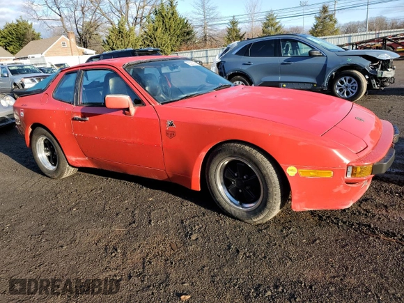 1984 Porsche 944 с VIN WP0AA0946EN459969, выставлен на аукционе Copart как лот 85252584 с пробегом Не указан миль и Списание • Salvage title. История ставок и продаж доступна на DreamBid. Изображение 4.