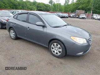 2008 Hyundai Elantra GLS z VIN KMHDU46D58U523411, wystawiony jako IAAI lot #42376103 z przebiegiem 241 035 mil mil oraz . Historia ofert i sprzedaży dostępna na DreamBid. Obrazek 1.
