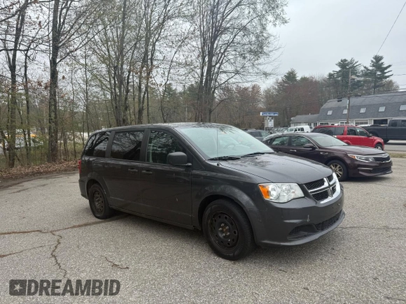 2019 Dodge Grand Caravan SE with VIN 2C4RDGBG2KR718687, listed as a Copart auction lot 55877605 with 199,604 mi miles and Clean Title. Bid and sale history available at DreamBid. Image 1.