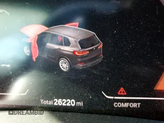 2021 BMW X6 M50i with VIN 5UXCY8C09M9E66884, listed as a Copart auction lot 63025622 with 26,220 mi miles and Salvage Title. Bid and sale history available at carsss.com. Image 8.