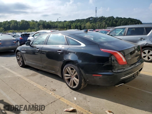 2016 Jaguar XJ Portfolio with VIN SAJWJ2GD8G8V92997, listed as a Copart auction lot 72420774 with 74,934 mi miles and Salvage title. Bid and sale history available at DreamBid. Image 2.