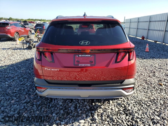 2025 Hyundai Tucson SEL z VIN 5NMJB3DEXSH510400, wystawiony jako Copart lot #56933075 z przebiegiem 2 042 mil mil oraz Szkoda całkowita • Salvage title. Historia ofert i sprzedaży dostępna na DreamBid. Obrazek 6.