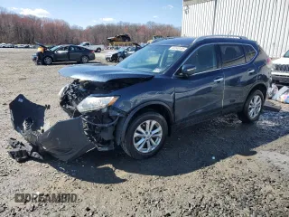 2015 Nissan Rogue SL z VIN 5N1AT2MV8FC915050, wystawiony jako Copart lot #50348105 z przebiegiem 123 072 mil mil oraz Szkoda całkowita • Salvage title. Historia ofert i sprzedaży dostępna na DreamBid. Obrazek 1.
