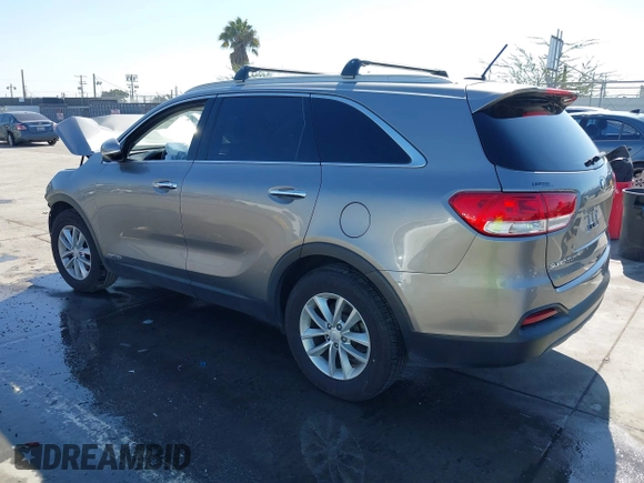 2018 Kia Sorento LX V6 with VIN 5XYPGDA57JG344609, listed as a IAAI auction lot 41626989 with 1 mi miles. Bid and sale history available at carsss.com. Image 3.