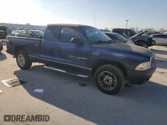 2001 Dodge Dakota с VIN 1B7GL22X71S342417, выставлен на аукционе Copart как лот 47163065 с пробегом 289 225 миль миль и Списание • Salvage title. История ставок и продаж доступна на DreamBid. Изображение 4.