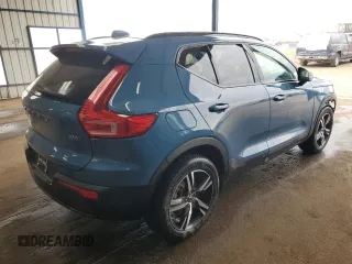 2024 Volvo XC40 Core Bright Theme с VIN YV4L12UK1R2338006, выставлен на аукционе Copart как лот 49792975 с пробегом 23 924 миль миль и Чистый • Clean title. История ставок и продаж доступна на DreamBid. Изображение 3.