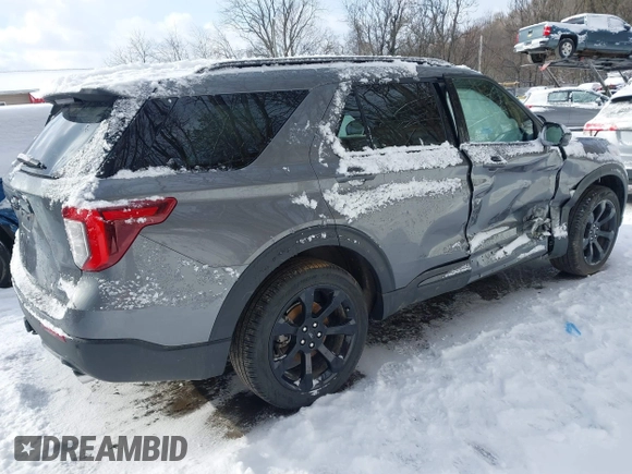 2024 Ford Explorer ST-Line с VIN 1FMSK8KH3RGA14303, выставлен на аукционе IAAI как лот 41556833 с пробегом 11 966 миль миль и . История ставок и продаж доступна на DreamBid. Изображение 4.