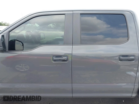 2018 Ford F-150 XL with VIN 1FTEW1EP4JFE22867, listed as a IAAI auction lot 42105313 with 185,175 mi miles and . Bid and sale history available at DreamBid. Image 15.