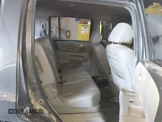 2011 Honda Pilot LX with VIN 5FNYF4H25BB103756, listed as a IAAI auction lot 41554121 with 182,502 mi miles. Bid and sale history available at carsss.com. Image 8.