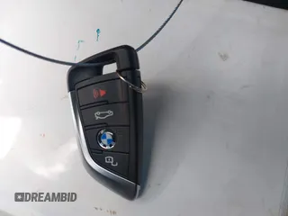 2025 BMW i4 xDrive40 z VIN WBY43HD03SFU60723, wystawiony jako IAAI lot #41934522 z przebiegiem 361 mil mil oraz . Historia ofert i sprzedaży dostępna na DreamBid. Obrazek 11.
