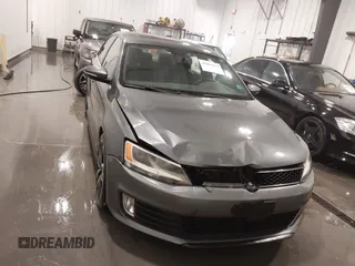 2013 Volkswagen Jetta GLI Autobahn with VIN 3VW467AJ4DM234268, listed as a IAAI auction lot 42006264 with 144,610 mi miles and . Bid and sale history available at DreamBid. Image 13.