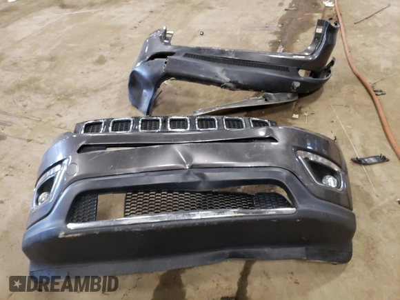 2021 Jeep Compass Limited с VIN 3C4NJDCB7MT503430, выставлен на аукционе Copart как лот 61622625 с пробегом 79 986 миль миль и На запчасти • Non repairable. История ставок и продаж доступна на DreamBid. Изображение 13.