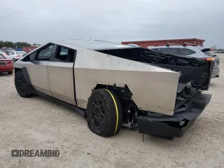 2024 Tesla Cybertruck Cyberbeast z VIN 7G2CEHEE4RA032024, wystawiony jako Copart lot #79507994 z przebiegiem 7882 mil mil oraz Tytuł czysty. Historia ofert i sprzedaży dostępna na DreamBid. Obrazek 2.