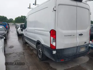 2019 Ford Transit with VIN 1FTYE1CM0KKB38525, listed as a IAAI auction lot 41940711 with 224,576 mi miles and . Bid and sale history available at DreamBid. Image 3.
