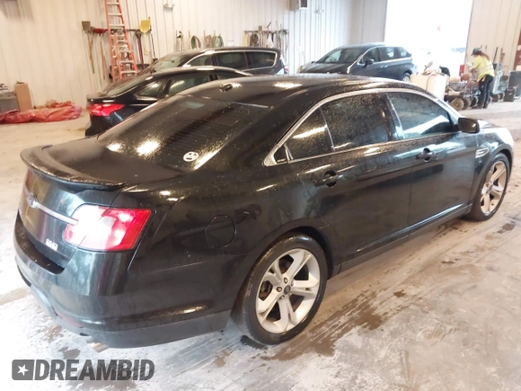 2010 Ford Taurus SHO с VIN 1FAHP2KT2AG106188, выставлен на аукционе IAAI как лот 42404341 с пробегом 243 430 миль миль и . История ставок и продаж доступна на DreamBid. Изображение 4.